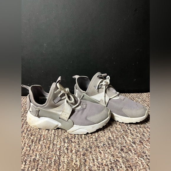 Nike Air Huarache - Picture 2 of 2